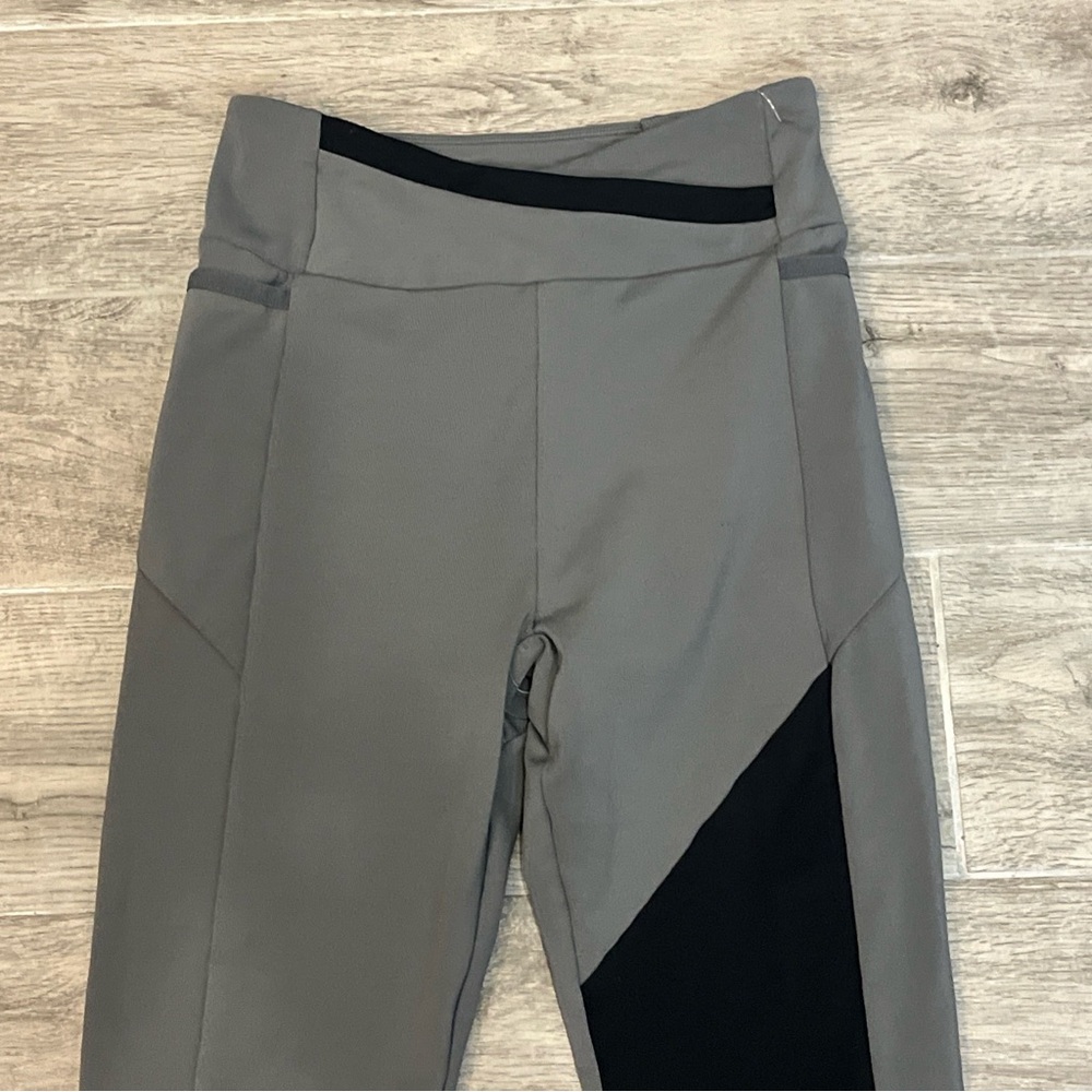 Gymshark Crossover Waist Leggings Women’s Small Gray Black Criss-Cross Running - Picture 2 of 8